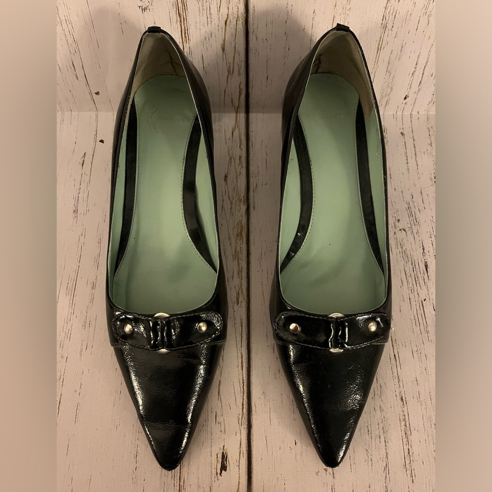 GUC White Mountain kitten heel, black women’s size 9M